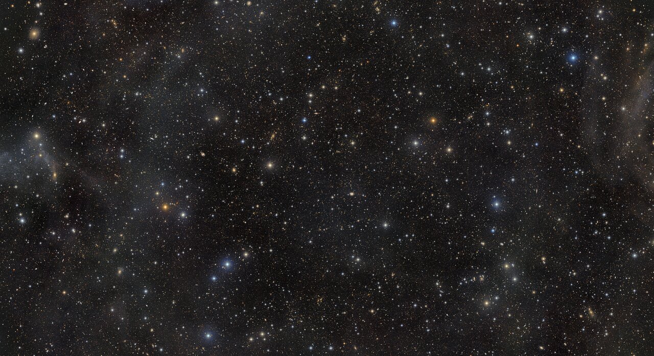 Detailed image of a field of galaxies and galaxy clusters.
